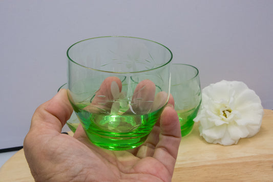 Vintage Etched Green Juice/Cordial/Spirit Glass