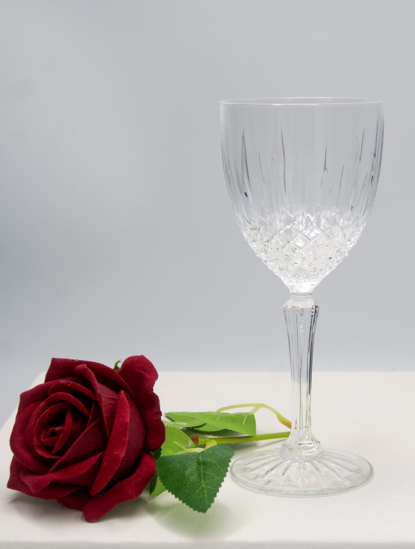 Cristal D'Arques Constance Platinum Wine Glass