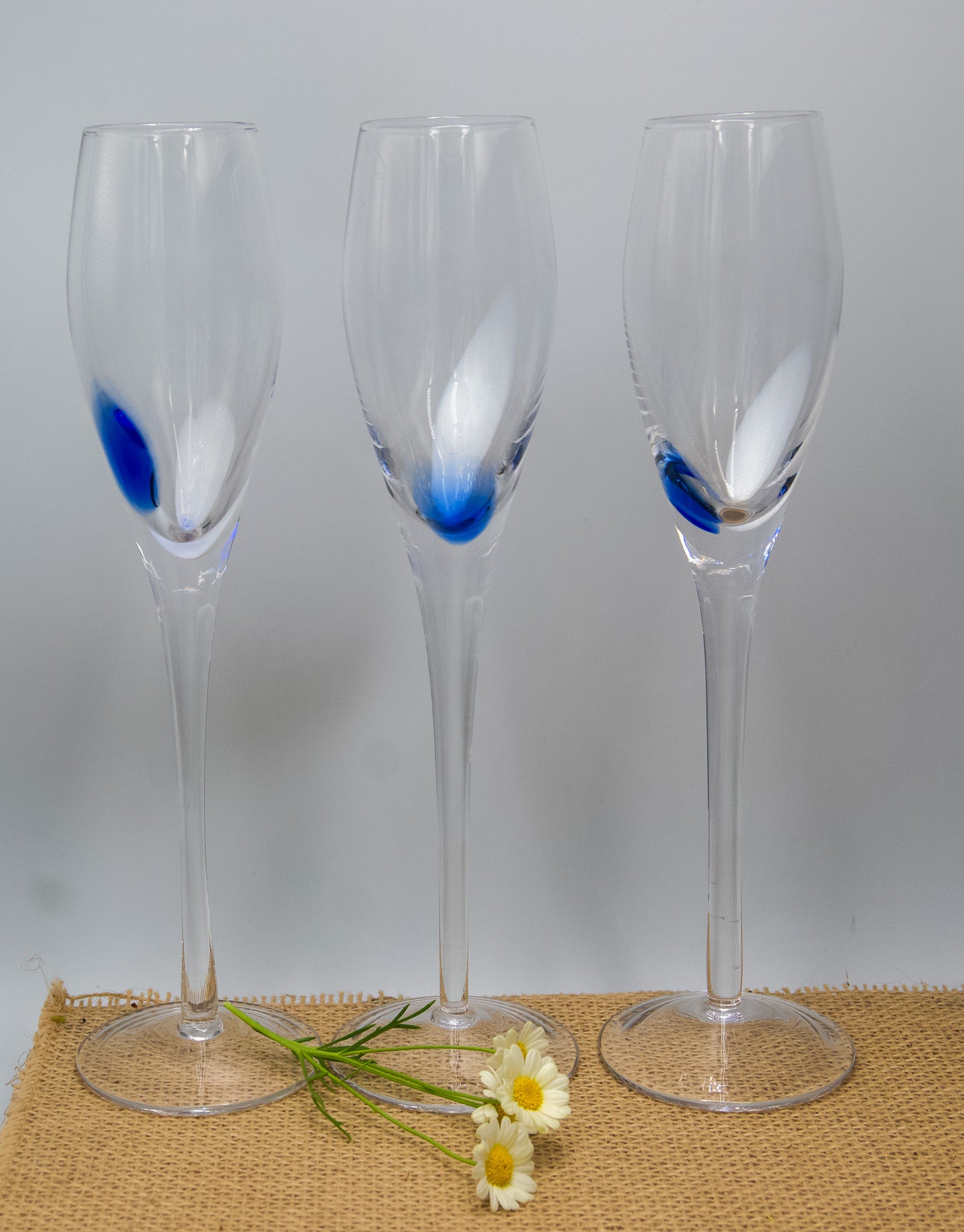 Stunning Mixed Set Of Wine/ Champagne Glasses