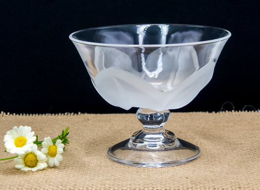 Crystal D'arques-Durand Florence Satin Frosted Petal Compote