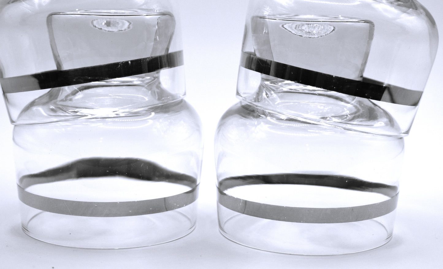 Crown Corning "Regis" Liqueur/sherry/Port glasses with platinum band. Set of 4