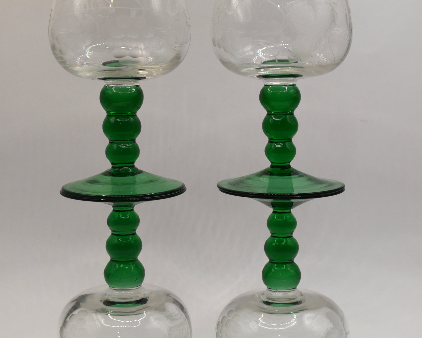 Vintage Austrian Roemer Wine Glasses. Emerald Green Ball Stems. Set of 4