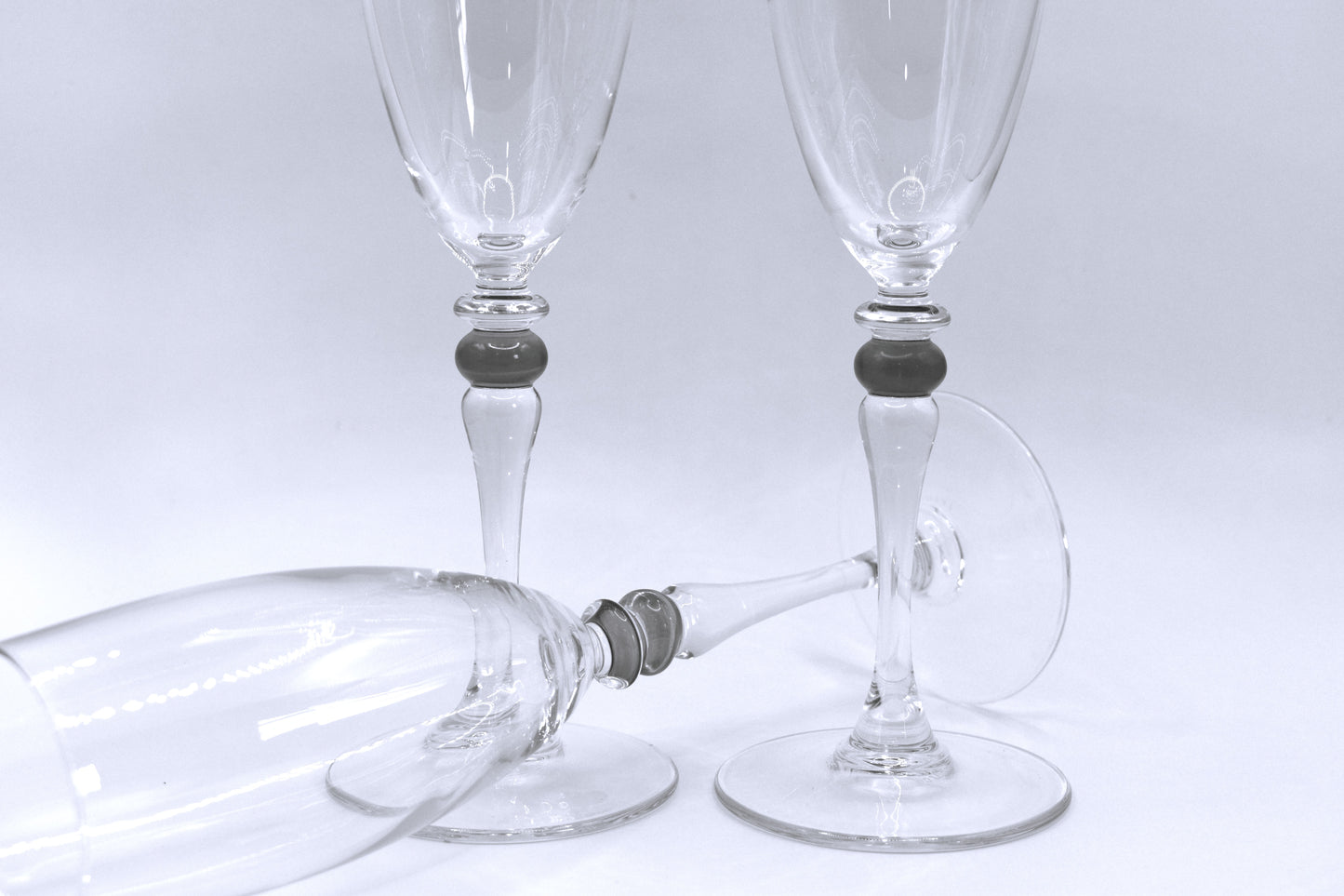 Cortina Red by Cristal D'Arques-Duraid. Champagne Flute with red wafer stem. Set of 3