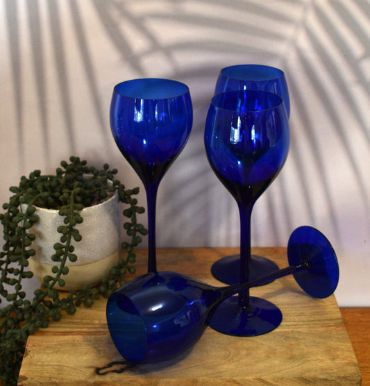 Long stemmed Cobalt Blue wine glasses. Set of 4