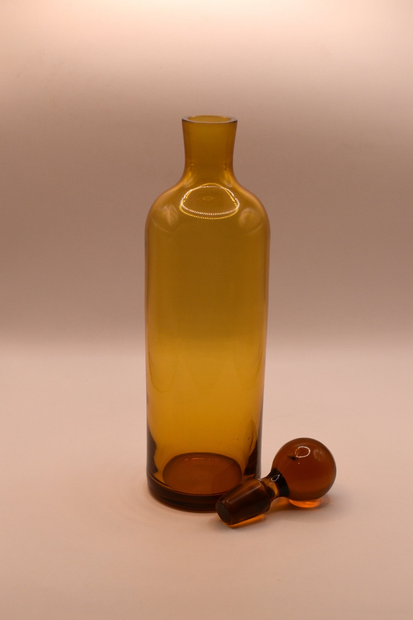 MCM Amber Decanter with 5 stemed liqueur glasses.