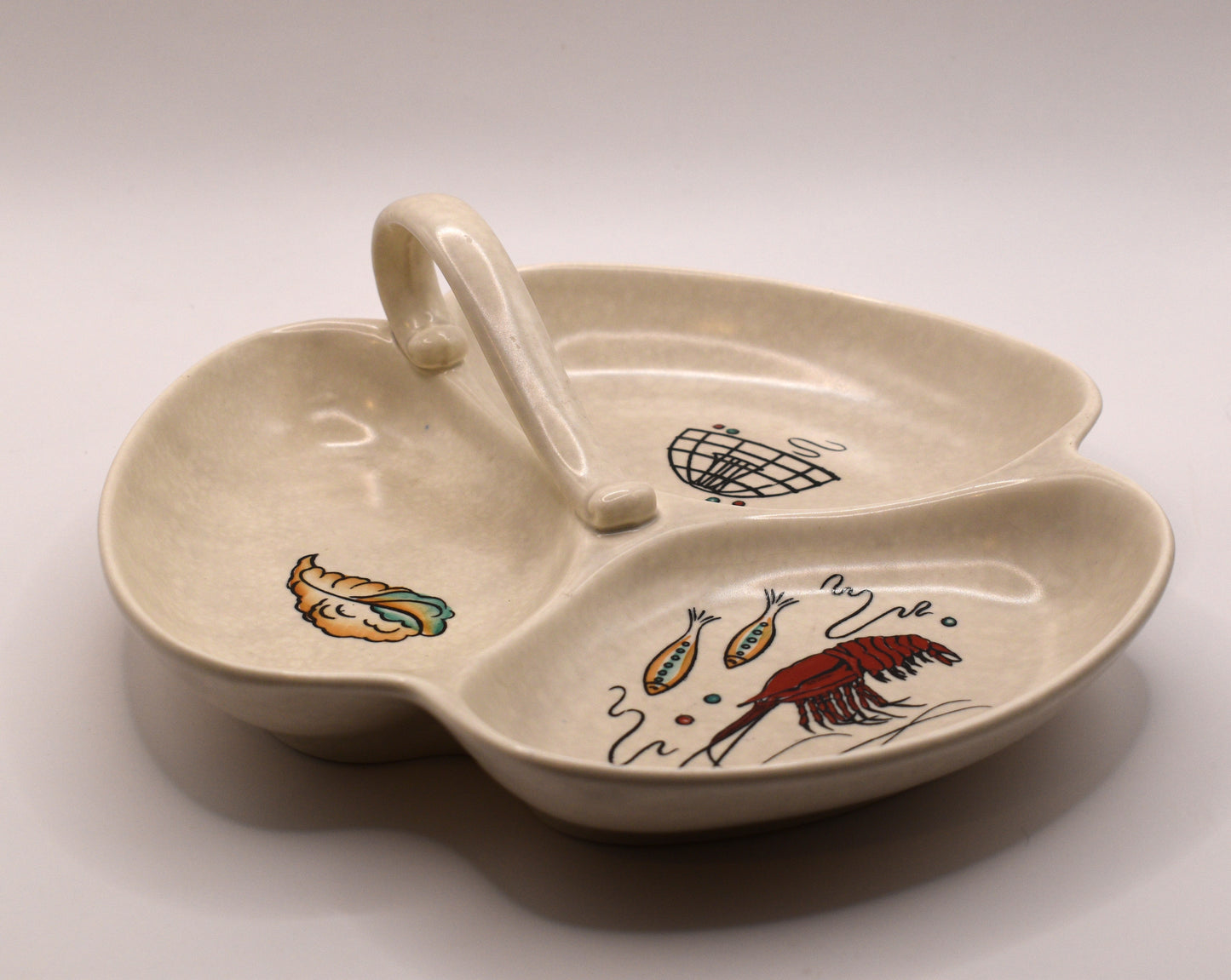 Fieldings Crown Devon serving plater