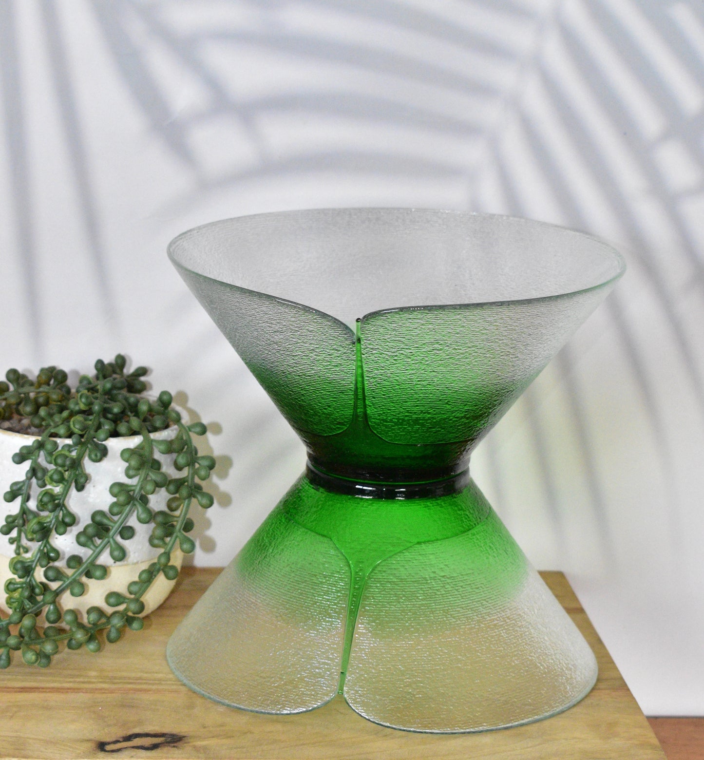 Vibrant Cystalex Bohemia glass bowl by Jiri Suhajek
