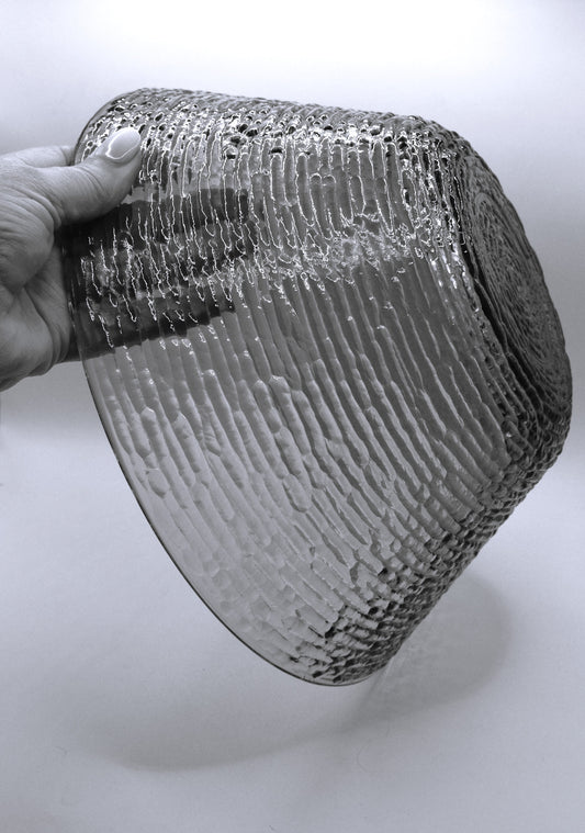 Vintage Anchor Hocking "soreno" Avocado Green glass serving bowl. 1960s