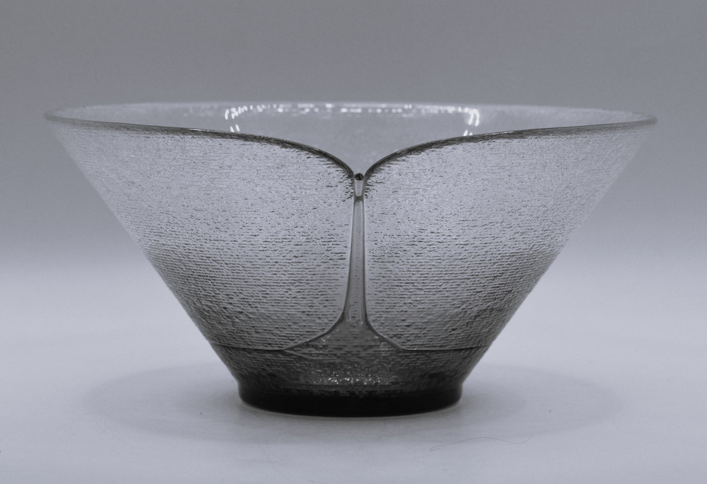 Vibrant Cystalex Bohemia glass bowl by Jiri Suhajek