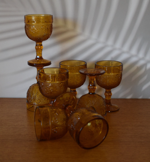 Vintage Amber Tiara Small Wine Cordial Glasses/Small Goblets x 8