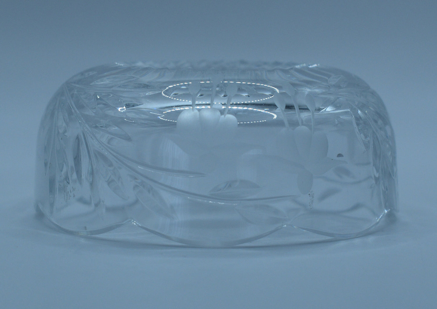 Stuart Crystal "Cascade" small bowl/dish. Trinket dish. Scollaped rim.