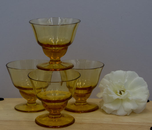 Vintage Amber Shot/Liqueur Glasses x 4