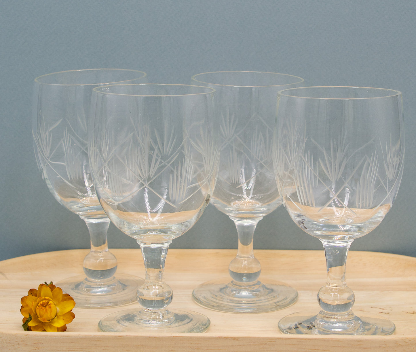 Beautiful Water /Wine Glasses