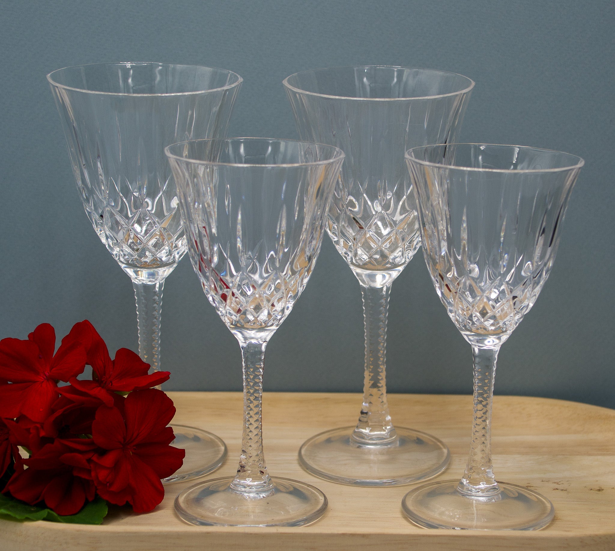 Vintage and Retro Glassware and Homewares – Kiss Our Glasses