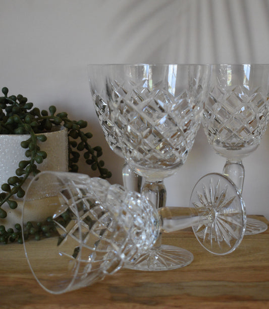 Vintage Criss cross cut crystal Wine glasses. Set of 4