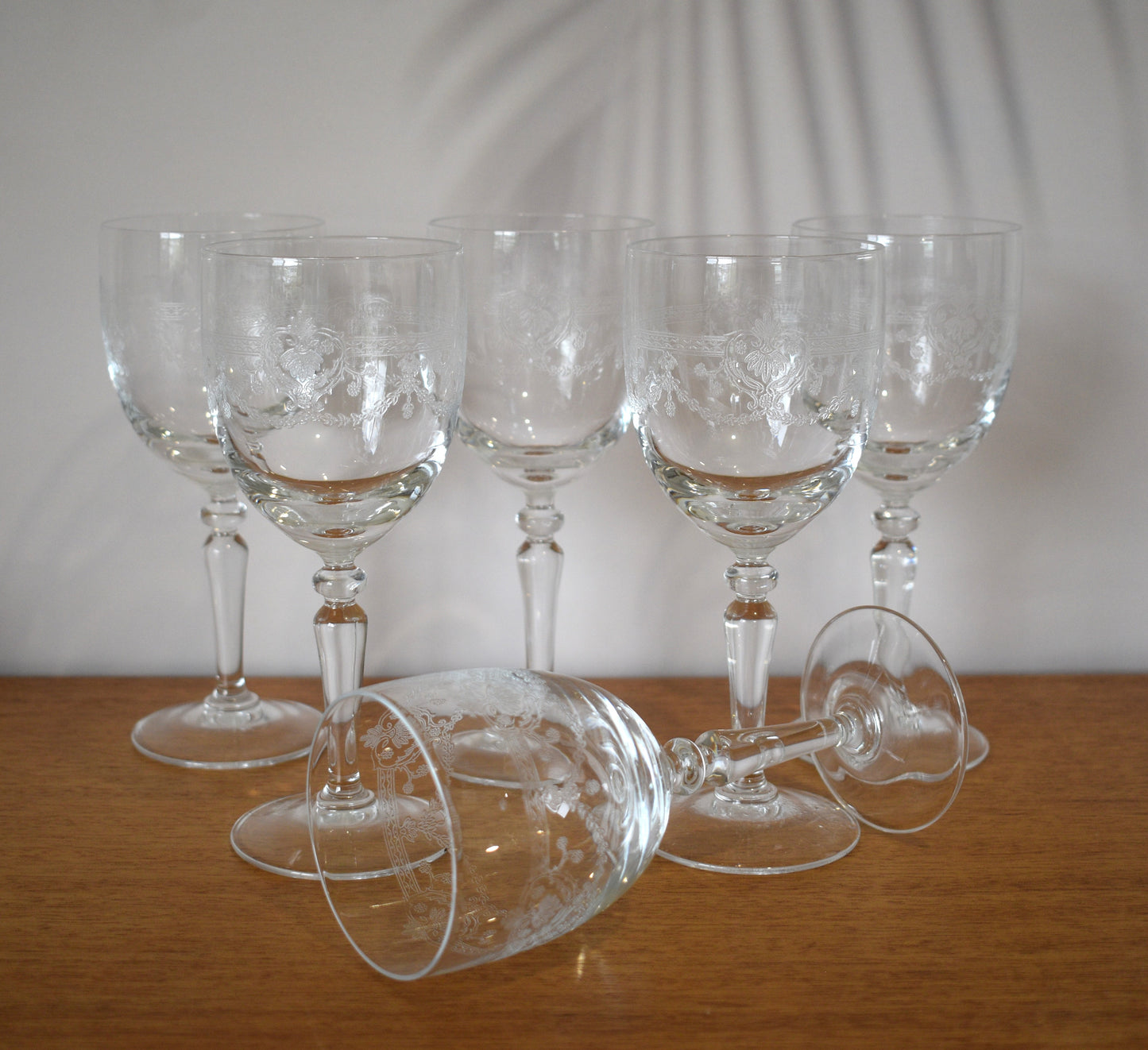 Dampierre Cristal D' Arques Durand Blown Glass Wine Glass. Set of 6