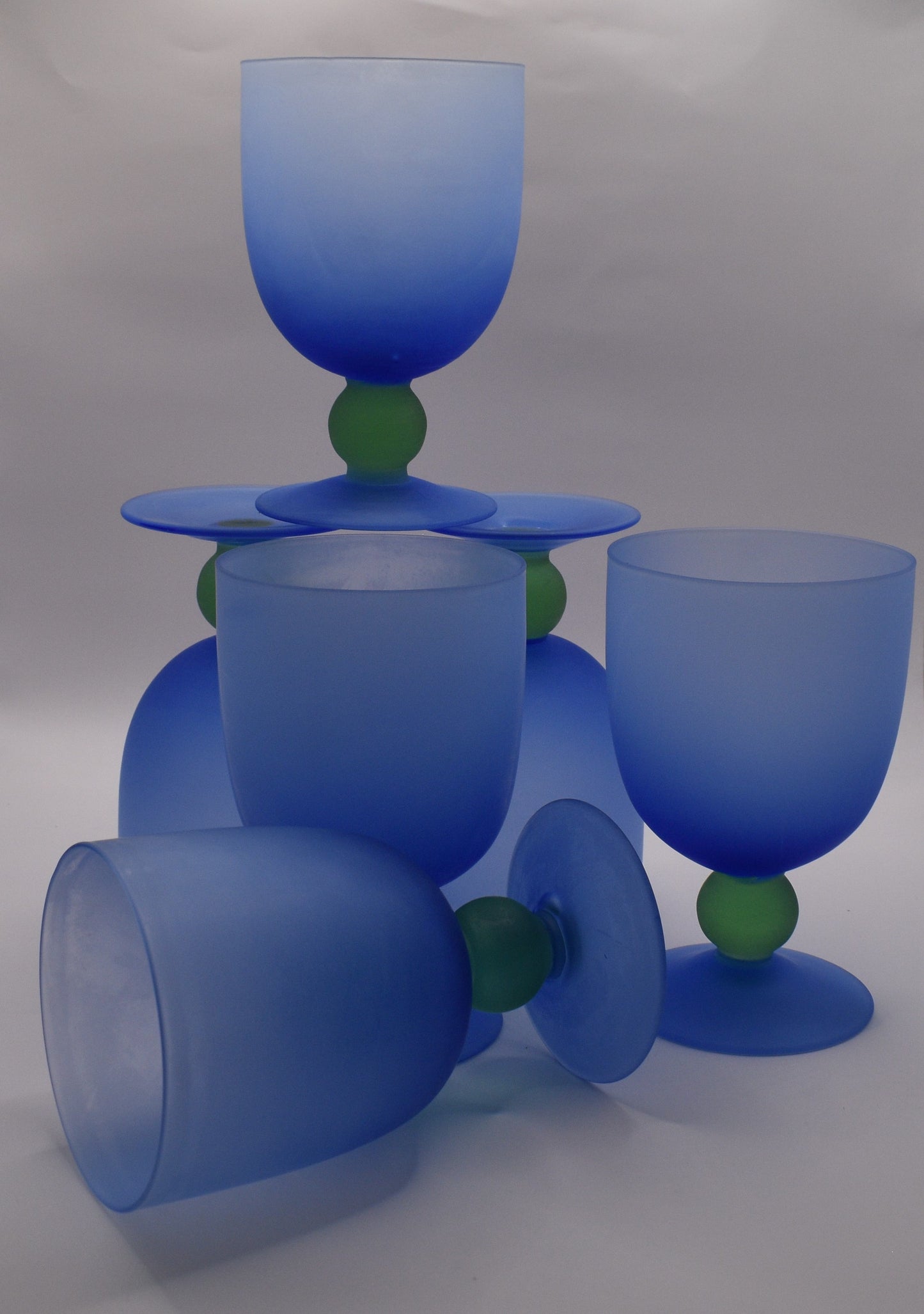 Funky Blue and Green Frosted Glass Cocktail set. Jug and 6 goblets