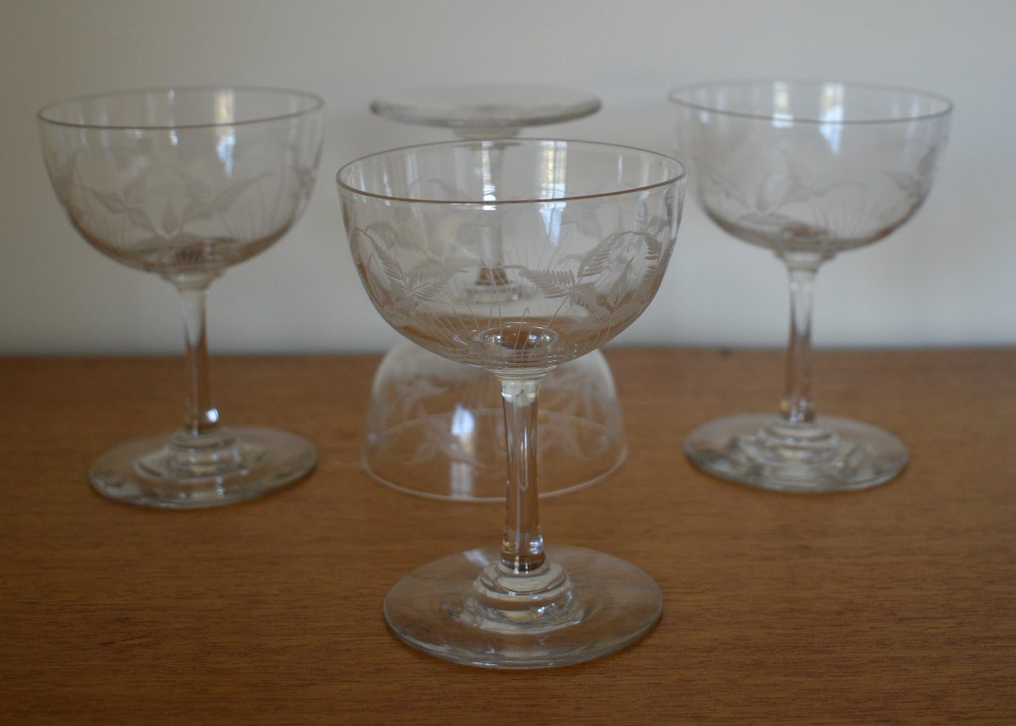 Vintage fern etched champagne coupes. Set of 4