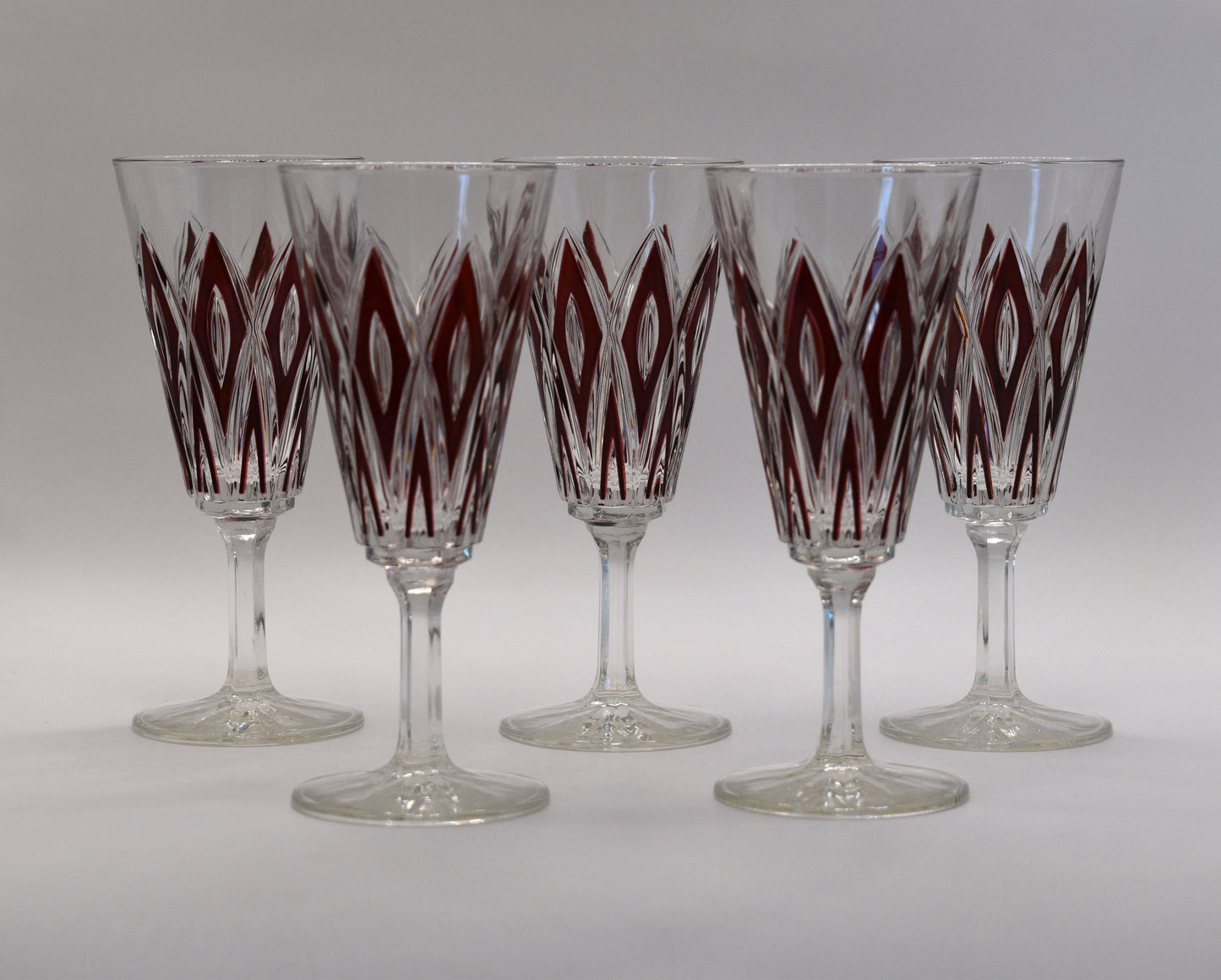 "Remis" made in France Champagne Flutes. Classic Red Diamond design, Set of 5