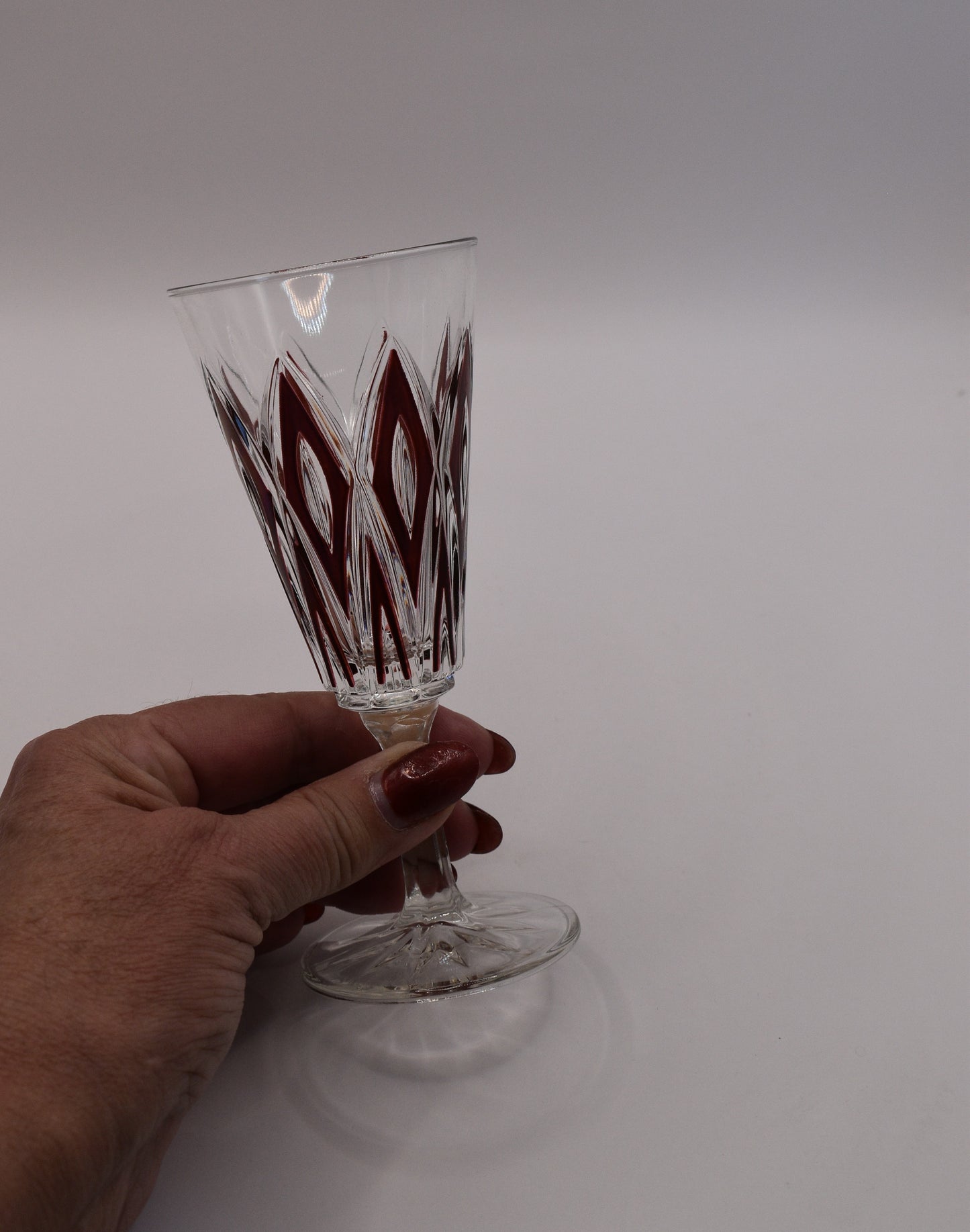 "Remis" made in France Champagne Flutes. Classic Red Diamond design, Set of 5