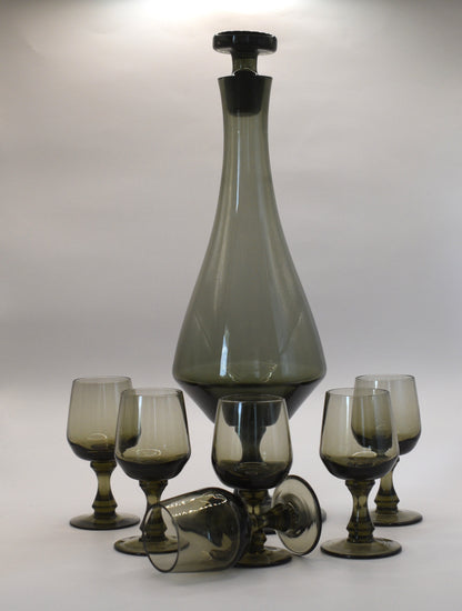 Italian Mid Century smokey grey glass decanter stem base with 6 matching liqueur glasses