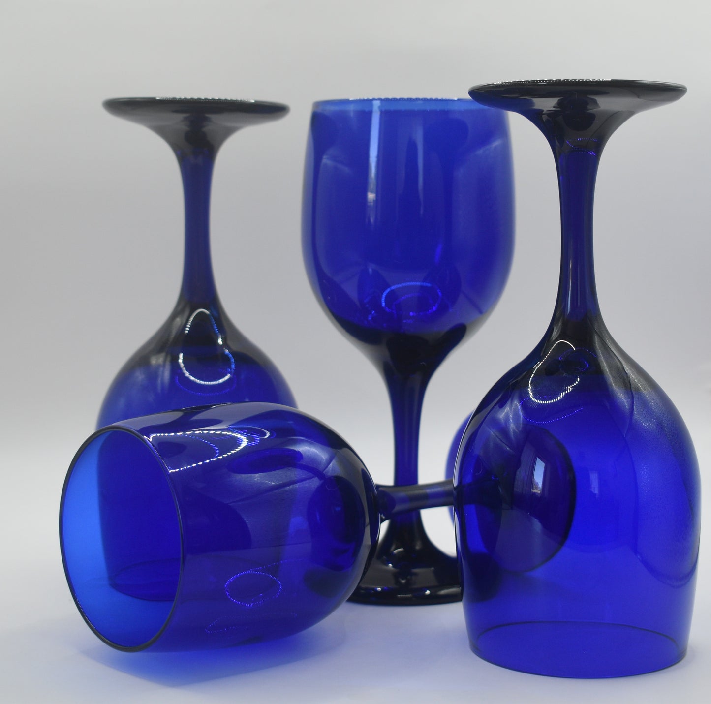 Vintage Cobalt Blue Wine Glasses/Water Goblets. Set of 4