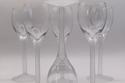 Frosted stemmed port/liqueur glasses. Set of 6