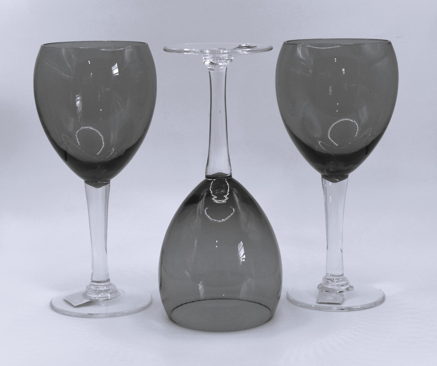Vintage Kreias red/orange glass goblets. Set of 3 made in Japan