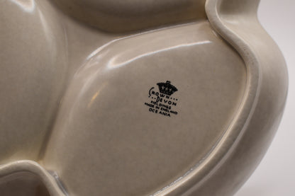 Fieldings Crown Devon serving plater