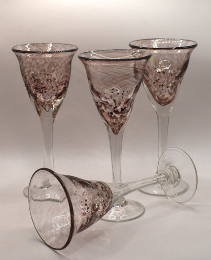 Handblown pink Wine goblets. Set of 4