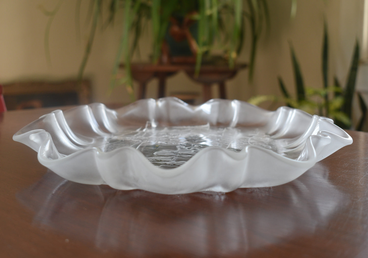 Mikasa "Christmas Story" Frosted/Clear glass Oval Canape Platter
