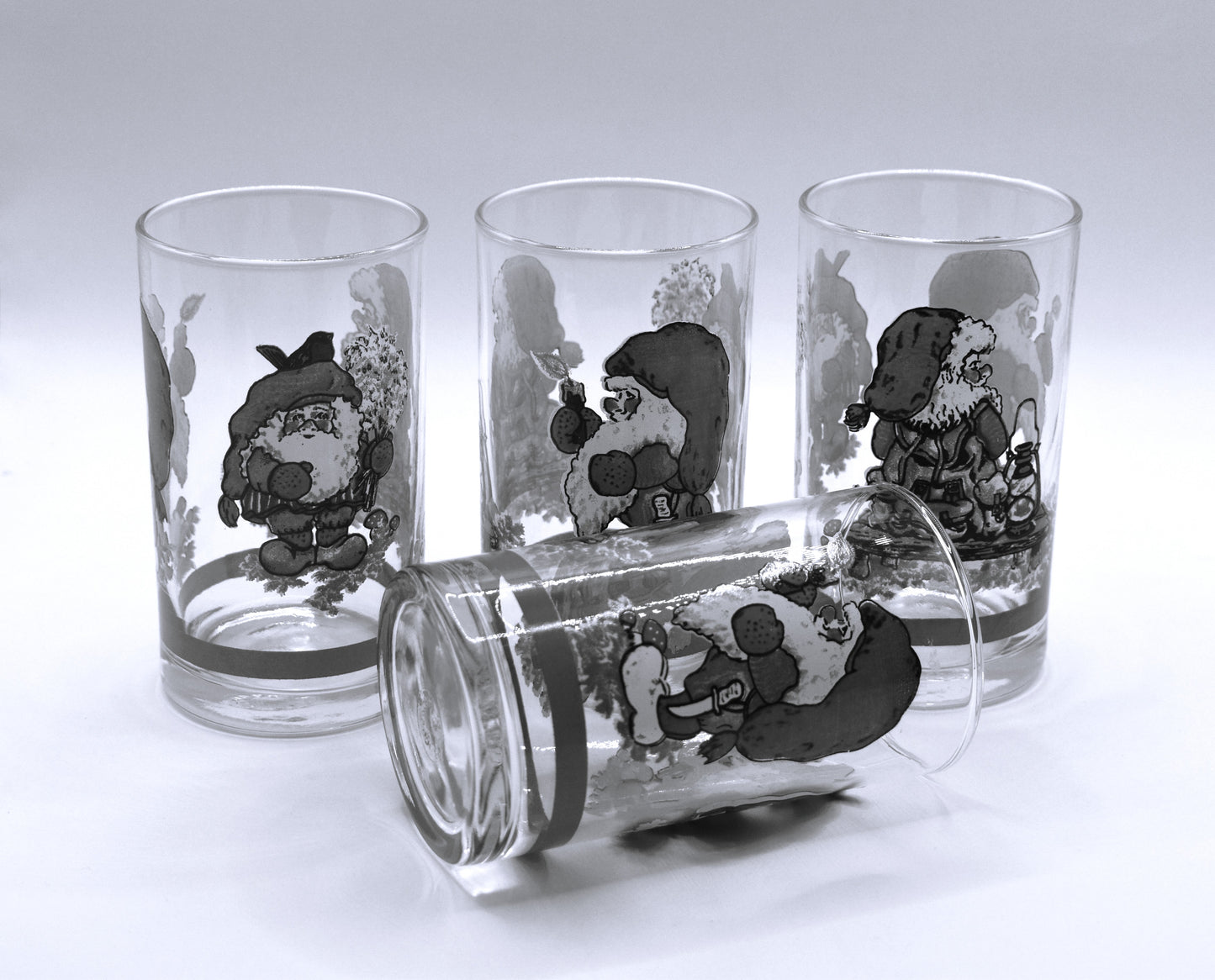 Vintage Tumblers. Set of 4