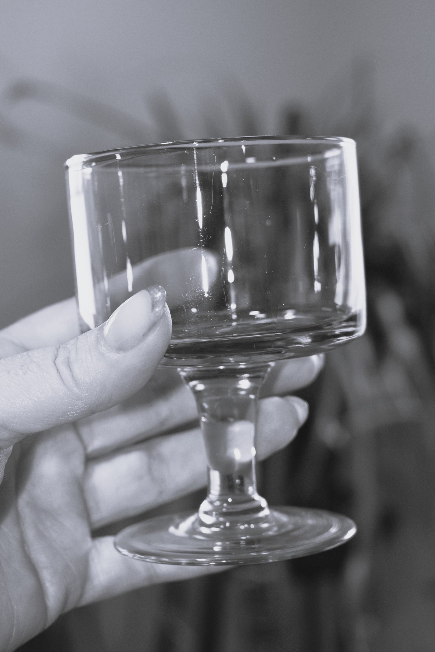 Amber glass wine glasses. Set of 6