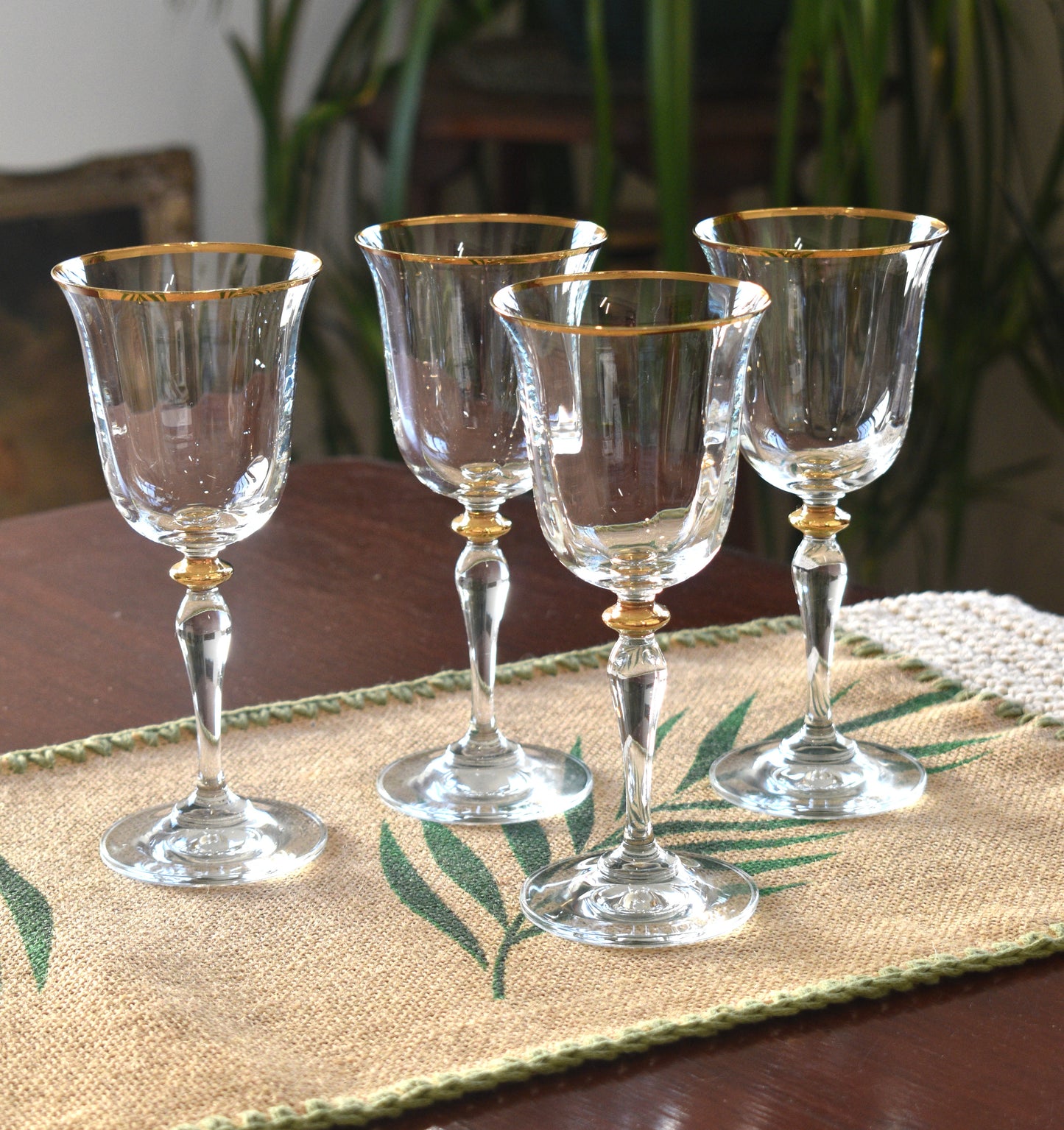 Paşabahçe Turkey Gold Rimmed Wine Glasses Set of 4 Gold Rim Glasses Optic Panel