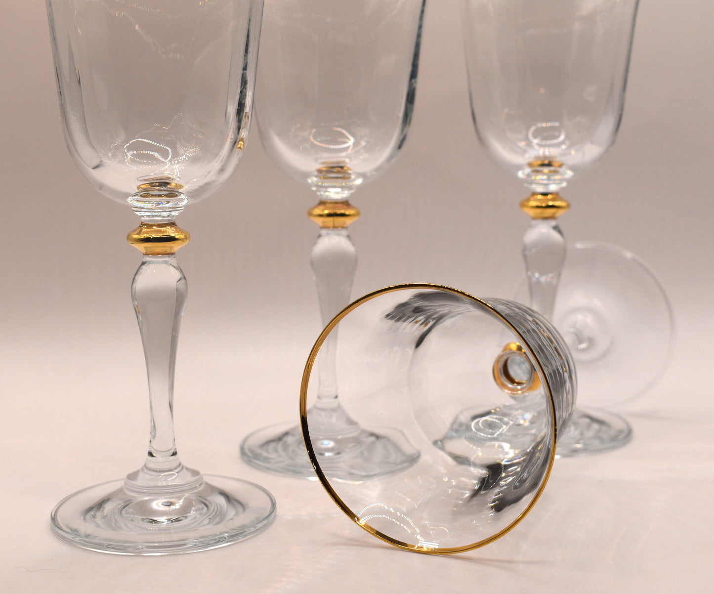 Paşabahçe Turkey Gold Rimmed Wine Glasses Set of 4 Gold Rim Glasses Optic Panel