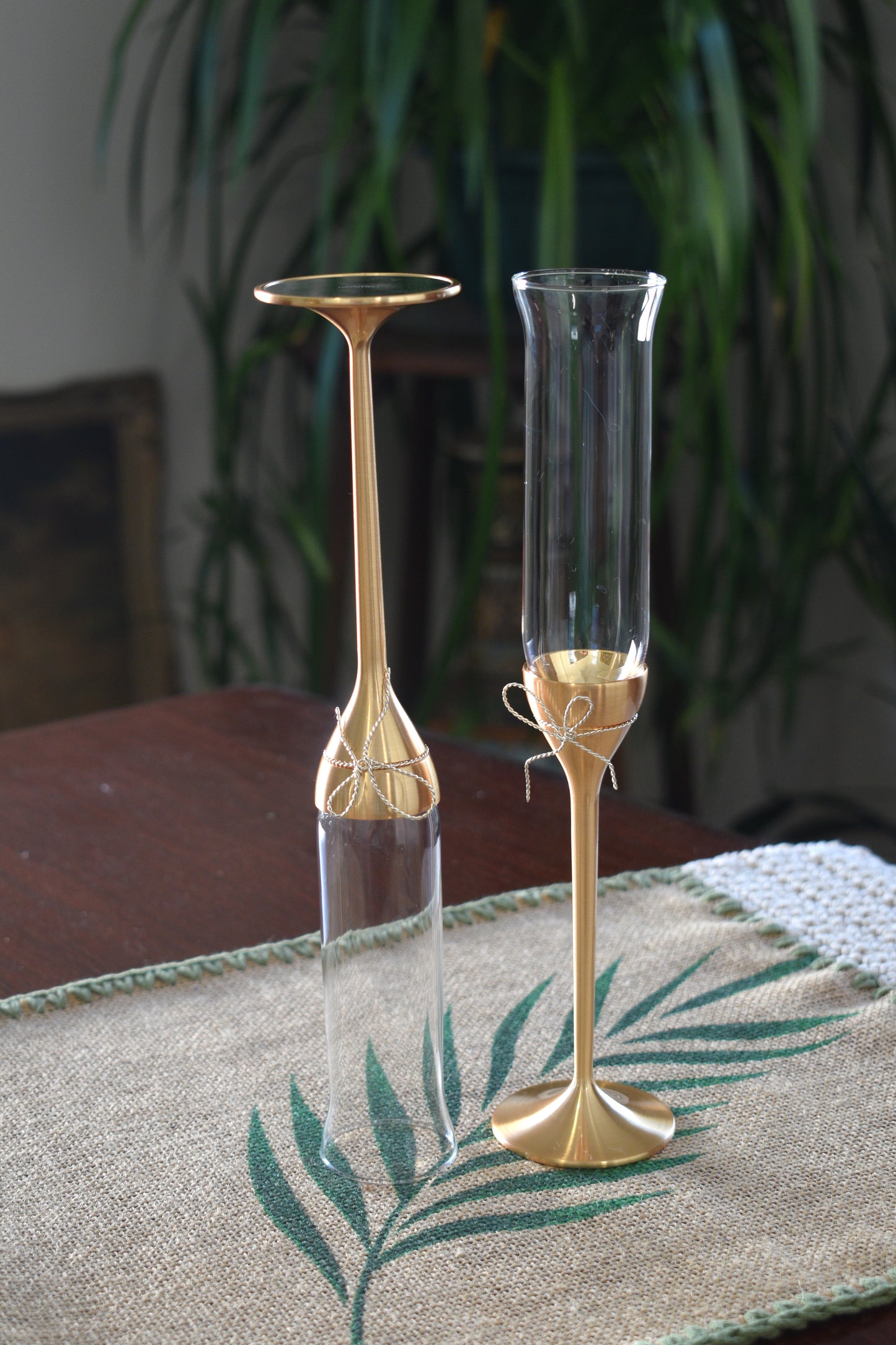 Wedgwood Vera Wang "Love Knots" gold toasting flute pair.