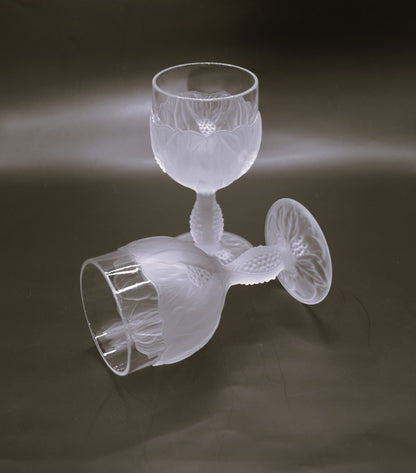 Vintage 1970s Taitu of Italy frosted pink floaral pattern Wine glasses. Set of 2