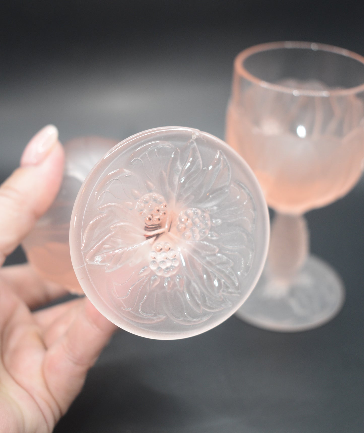 Vintage 1970s Taitu of Italy frosted pink floaral pattern Wine glasses. Set of 2