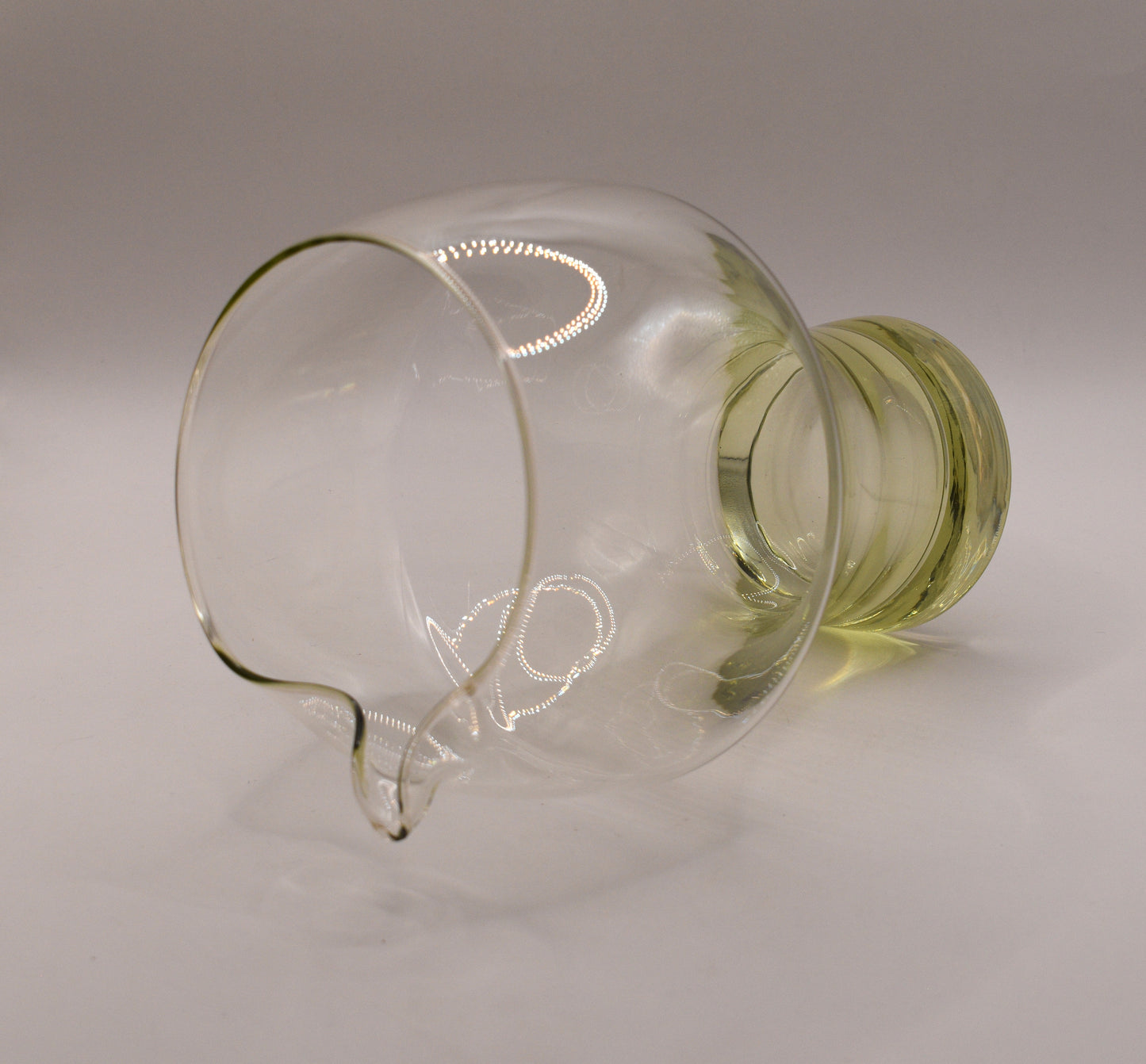 "RARE" Vintage "Citron" Sasaki Harmony Cocktail pitcher with 6 glasses.