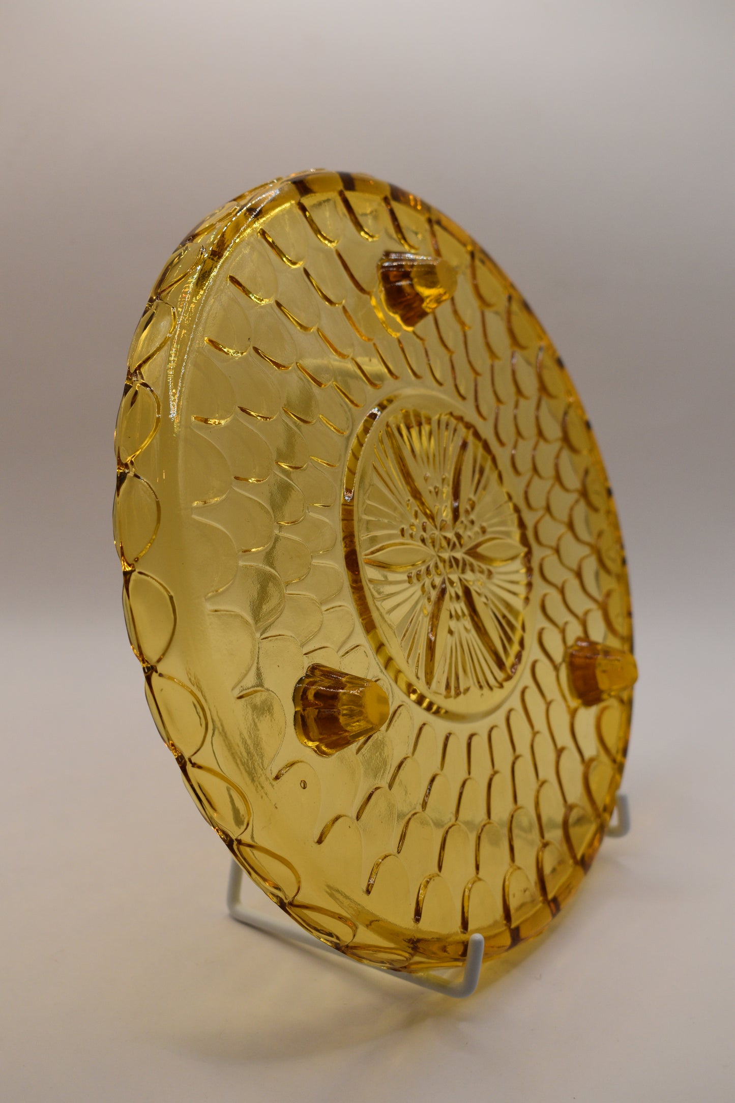 Vintage 1930s Amber coloured Glass Bagley Fish Scale Plate