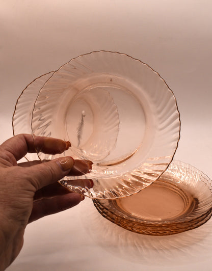 Vintage small Optic Swirl Pink plates. KIG -Set of 5