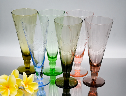 Vintage Harlequin Etched Parfait/Champagne Glasses. Set of 6