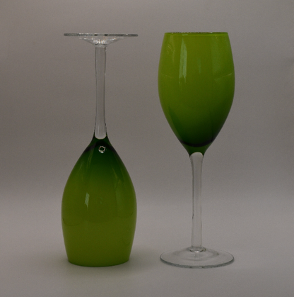 Vibrant Lime Green Coloured long stemmed Wine Glasses. Set of 2