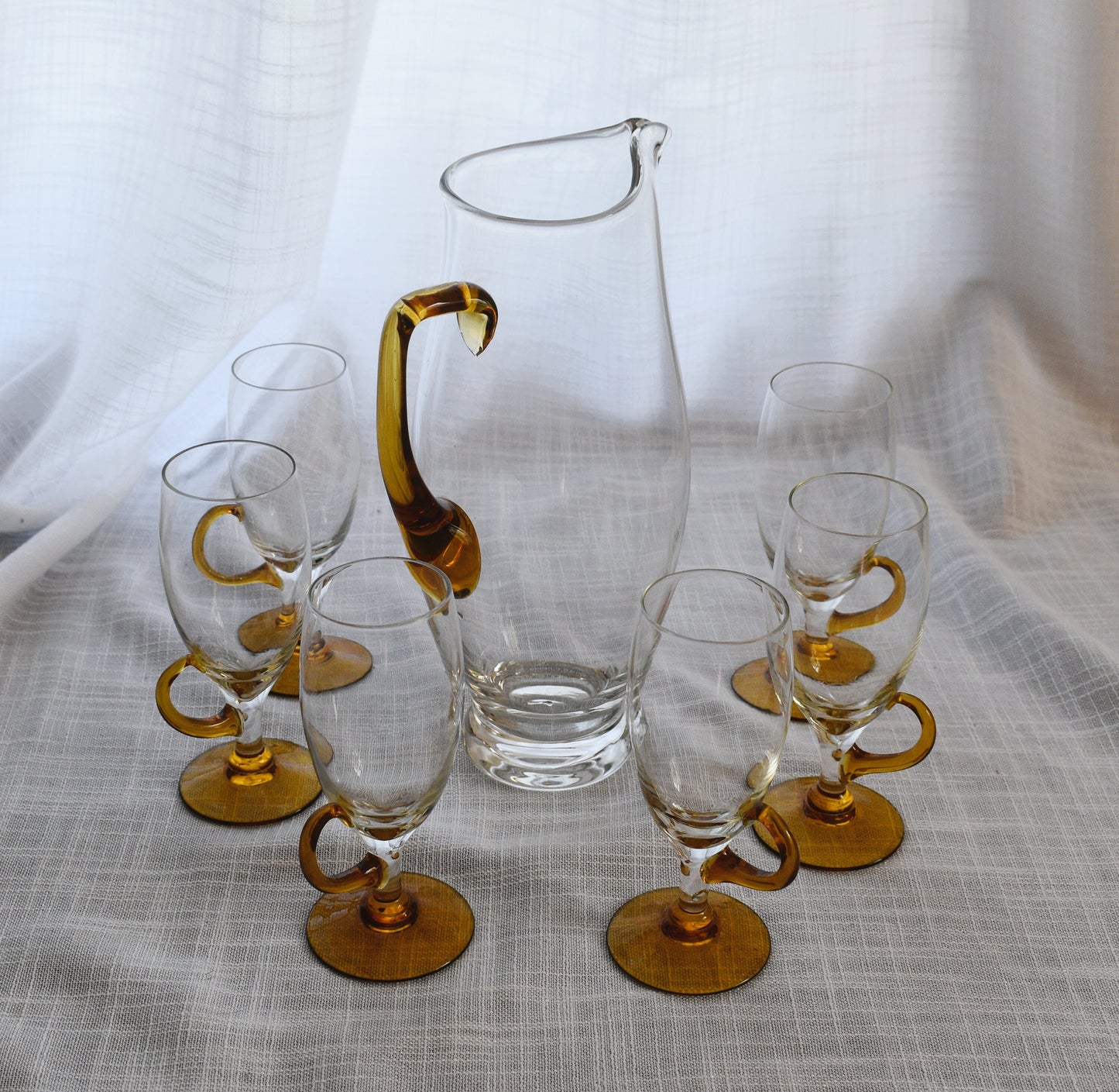 Cocktail set with Jug and 6 glasses.