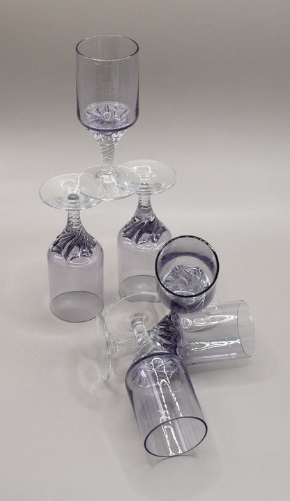 Vintage Lilac coloured crystal port/liqueur/shot glasses with twisted stem. Set of 6