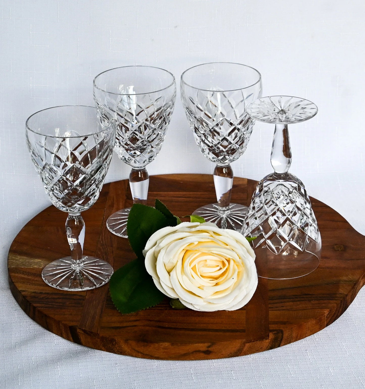 Crystal Vintage Wine Glasses. Set of 4