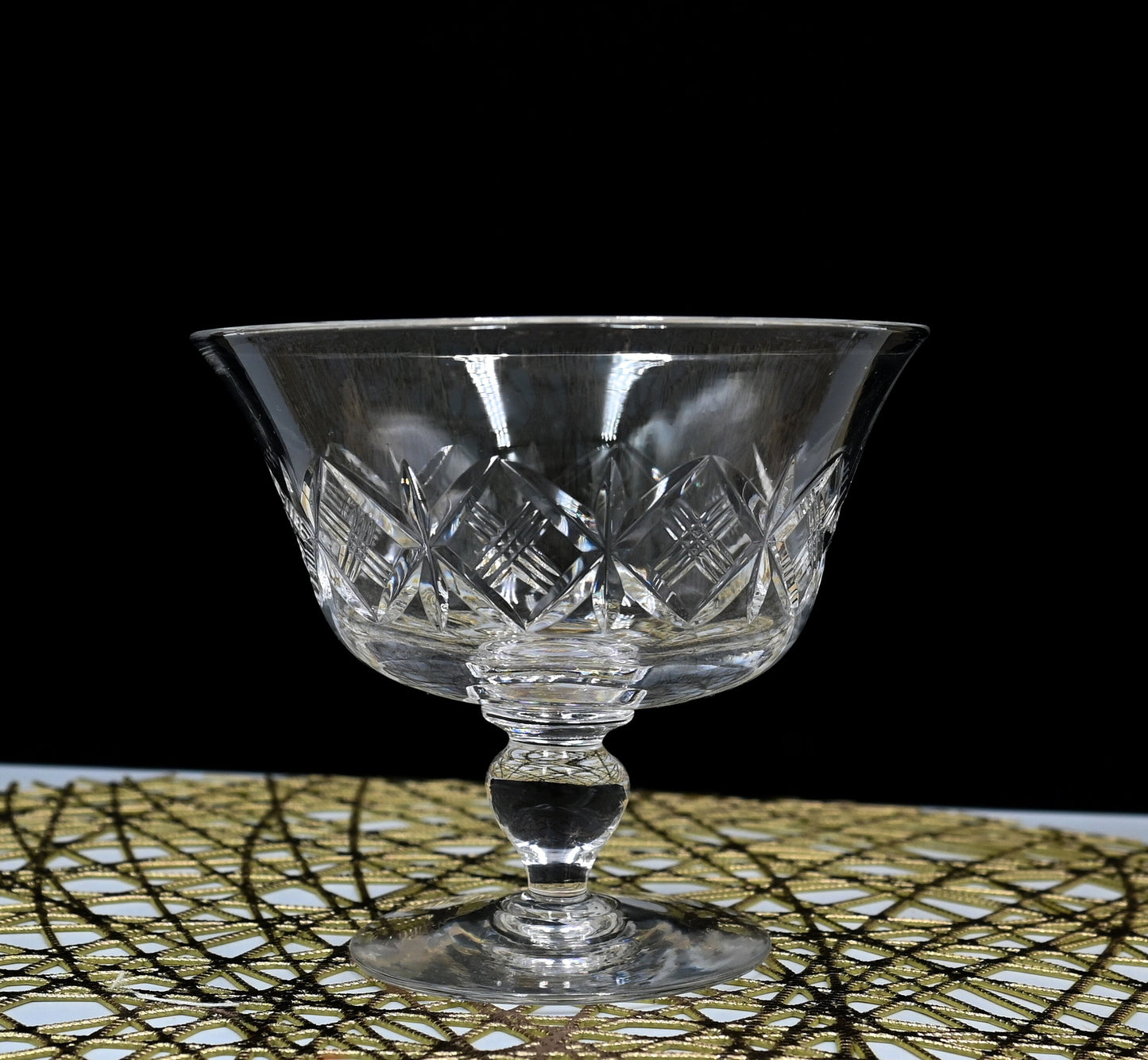 Vintage Tudor Crystal Sweets/cocktail/champagne coupes. Set of 5